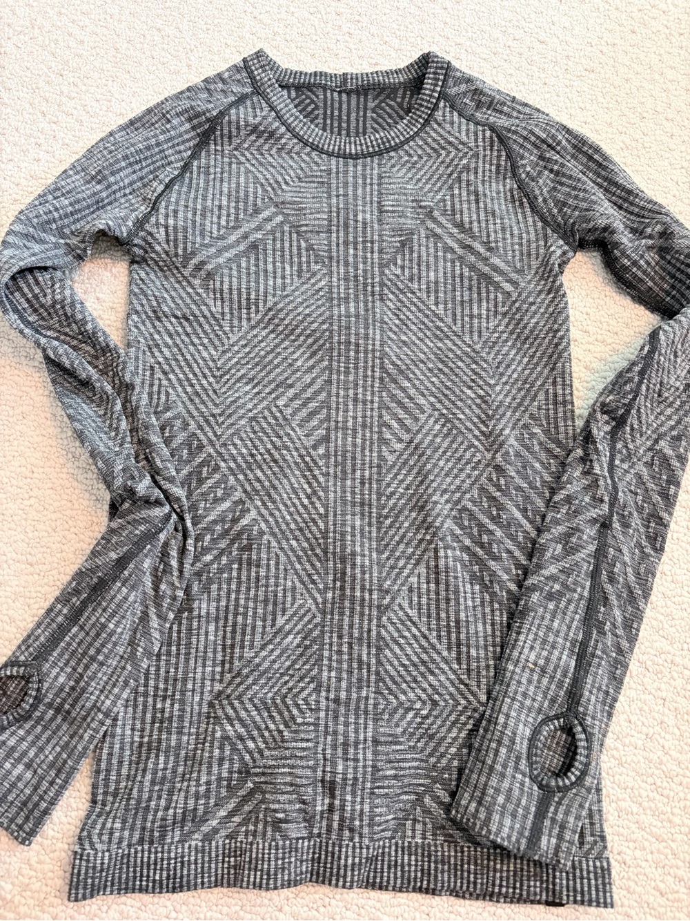 Lululemon Rest Less Black Gray Geometric Long Sleeve Top